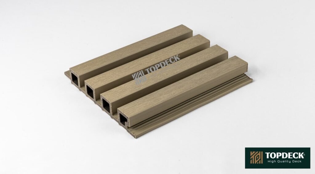 Topdeck Lambrin AT
